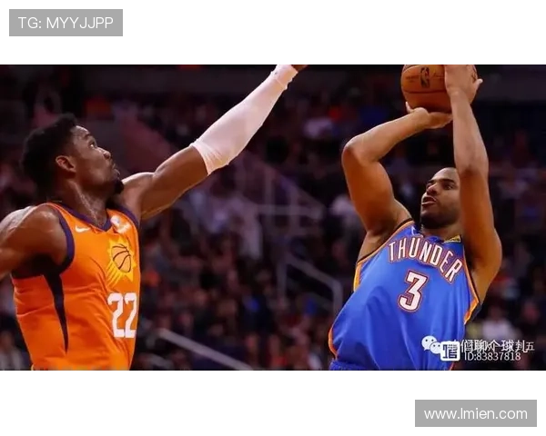 保罗挡拆为锋线创造空位，比上季组织更高效