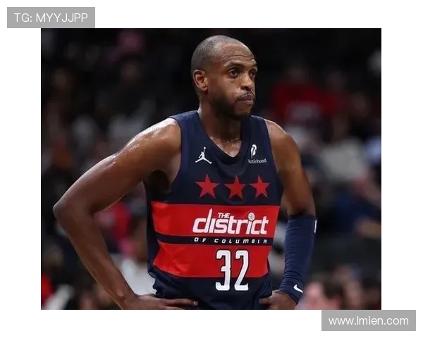 米德尔顿挡拆助攻提升三分效率，关键季后赛拉开对手防线